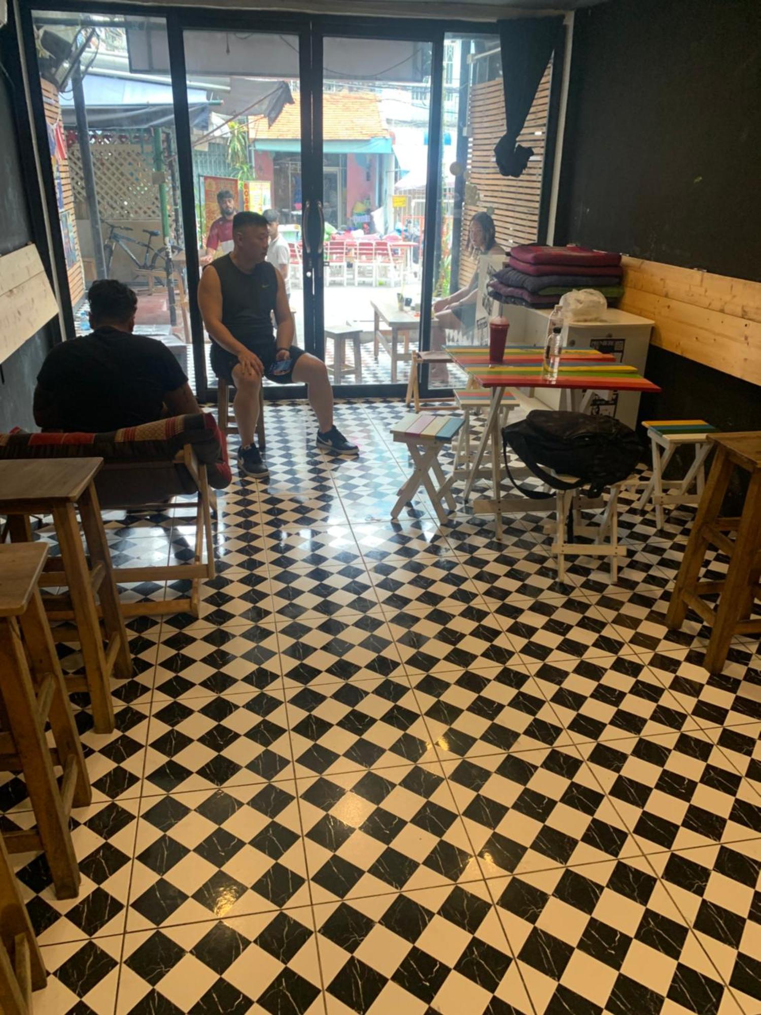 בנגקוק 858Hostel Bkk In Khaosan Road מראה חיצוני תמונה