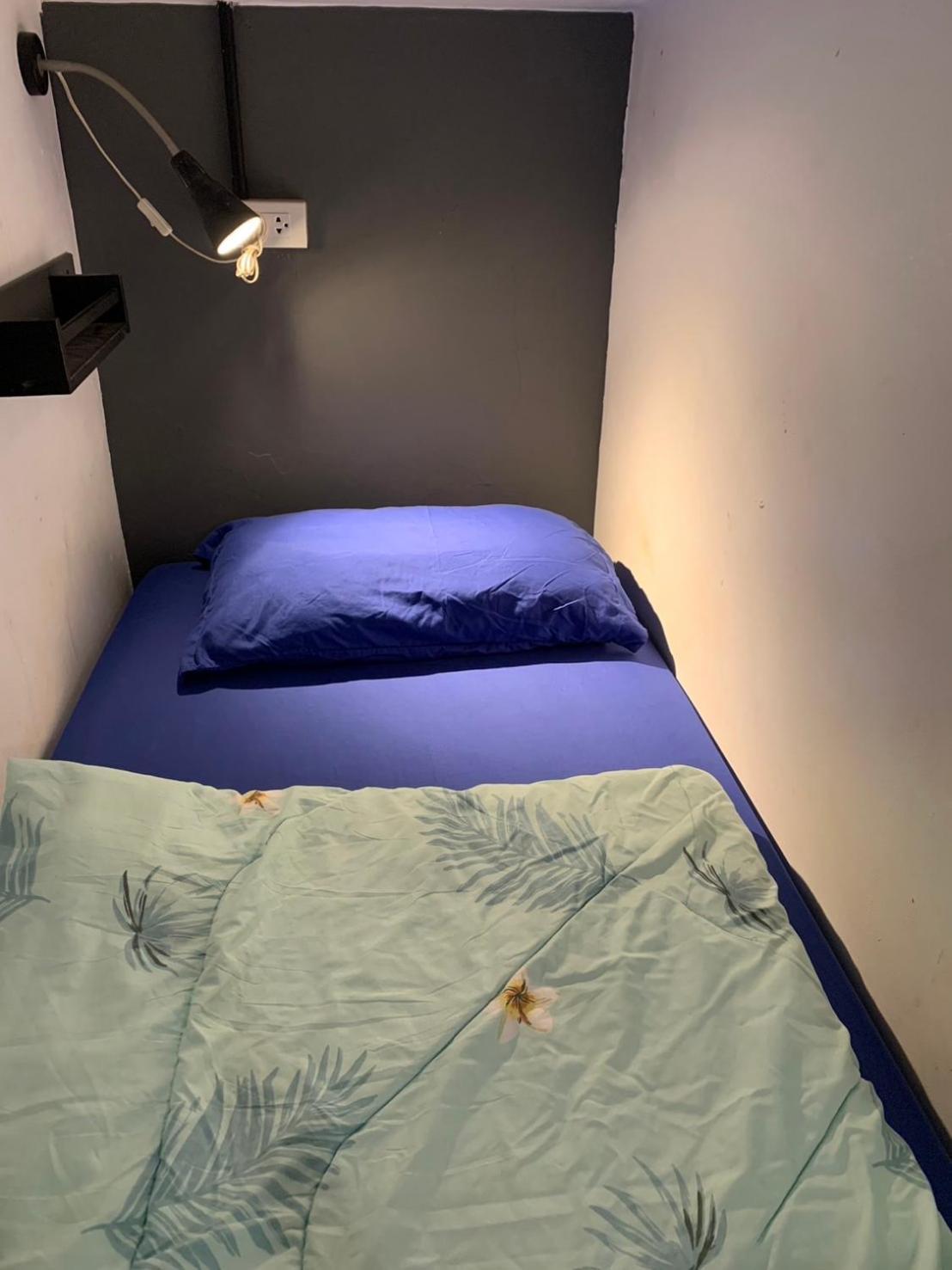בנגקוק 858Hostel Bkk In Khaosan Road מראה חיצוני תמונה