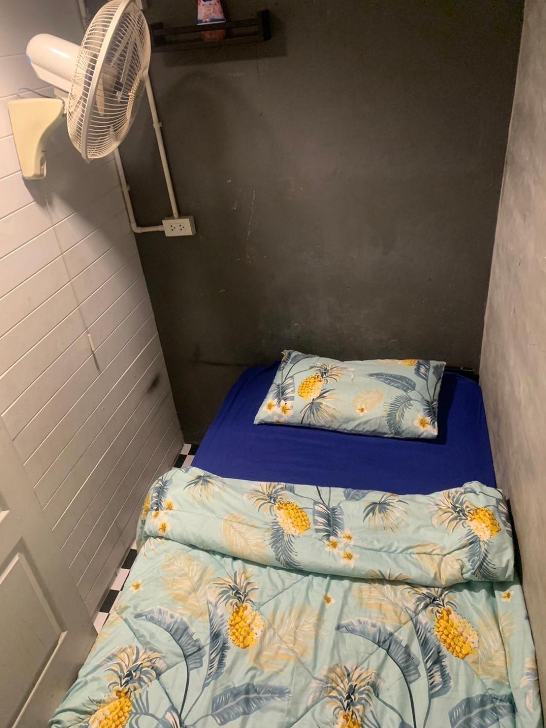 בנגקוק 858Hostel Bkk In Khaosan Road מראה חיצוני תמונה