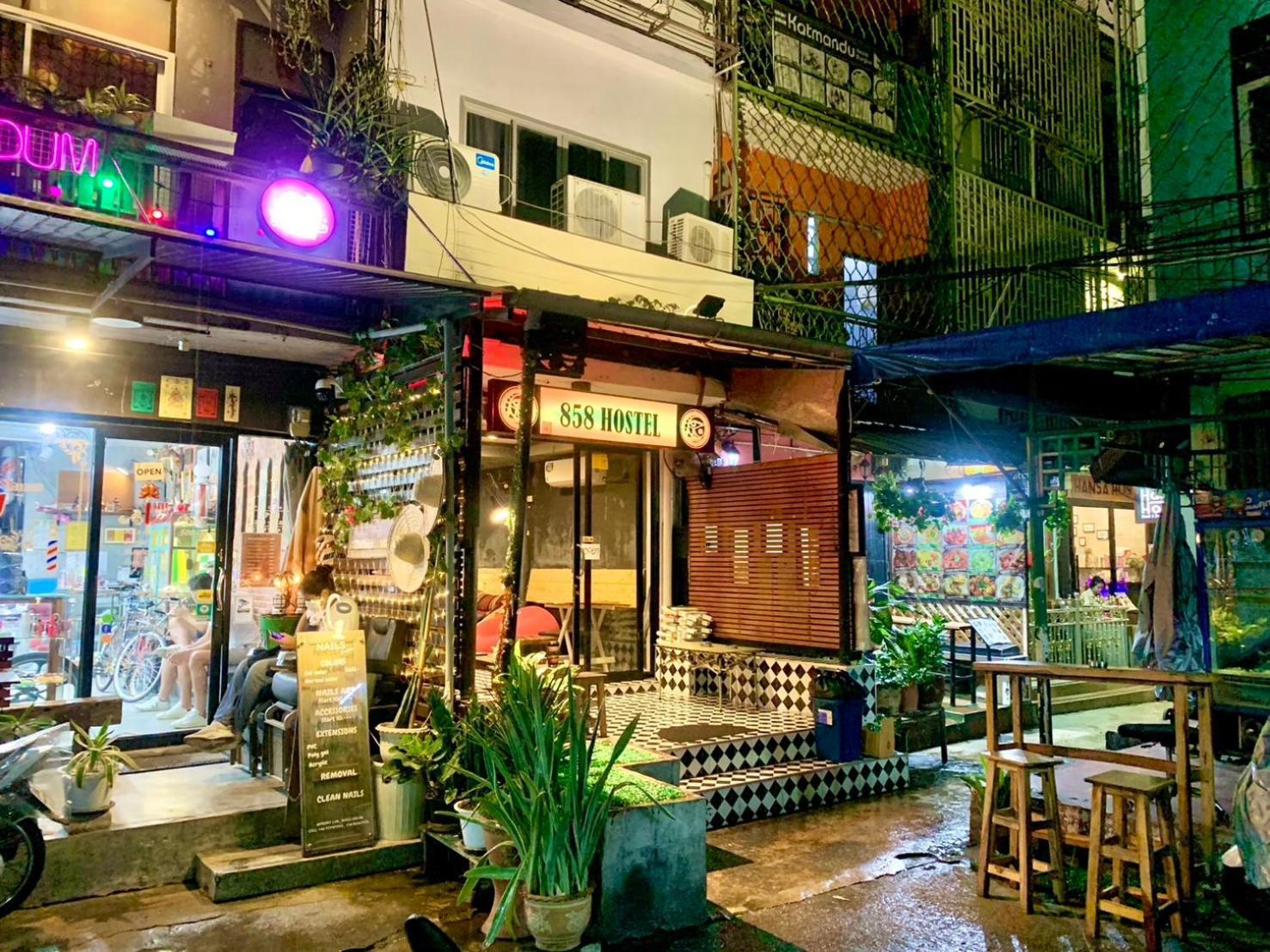 בנגקוק 858Hostel Bkk In Khaosan Road מראה חיצוני תמונה