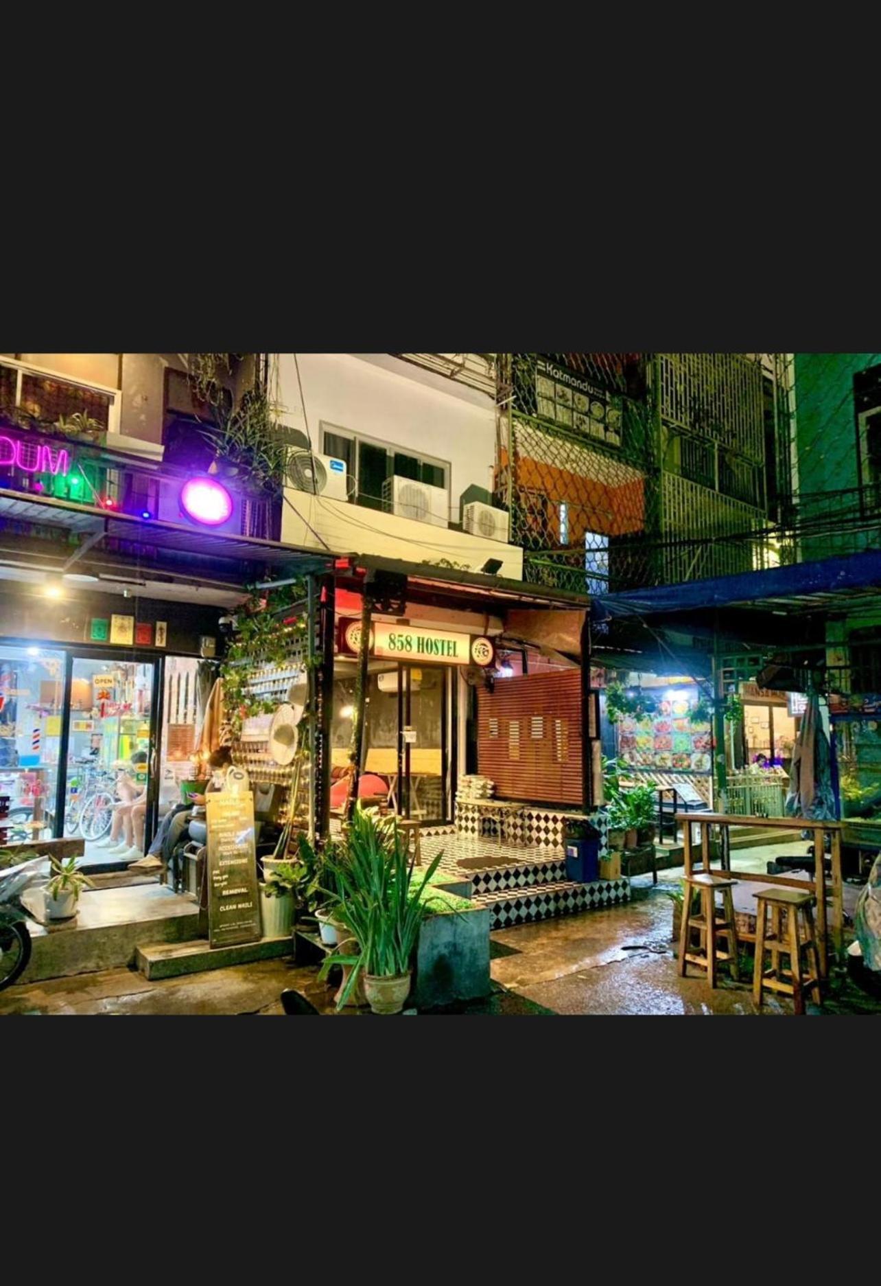 בנגקוק 858Hostel Bkk In Khaosan Road מראה חיצוני תמונה